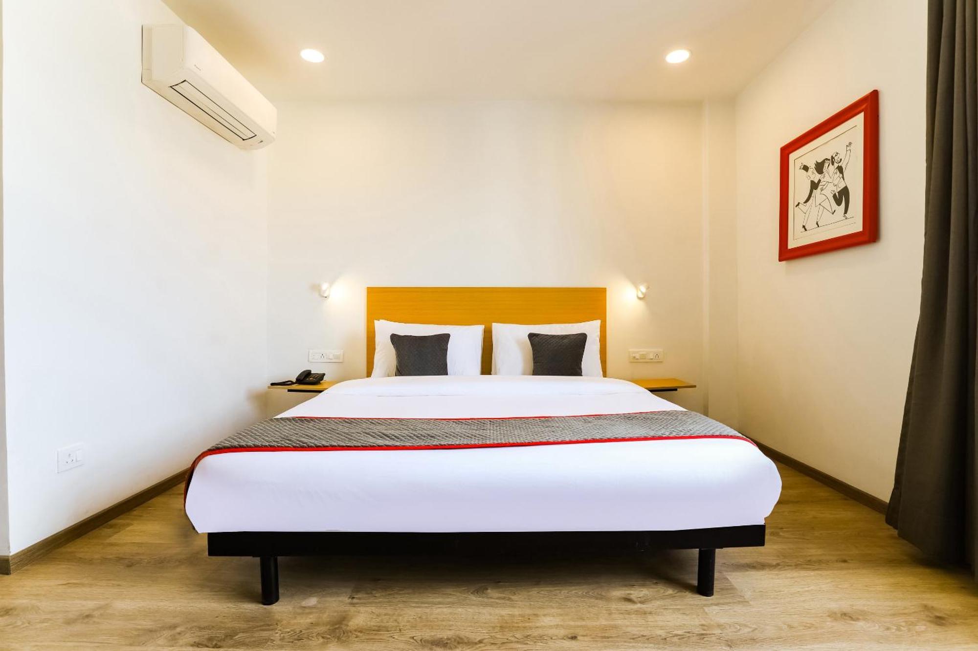 Townhouse Prithvi Resort Near Phoenix Palassio Lucknow Luaran gambar