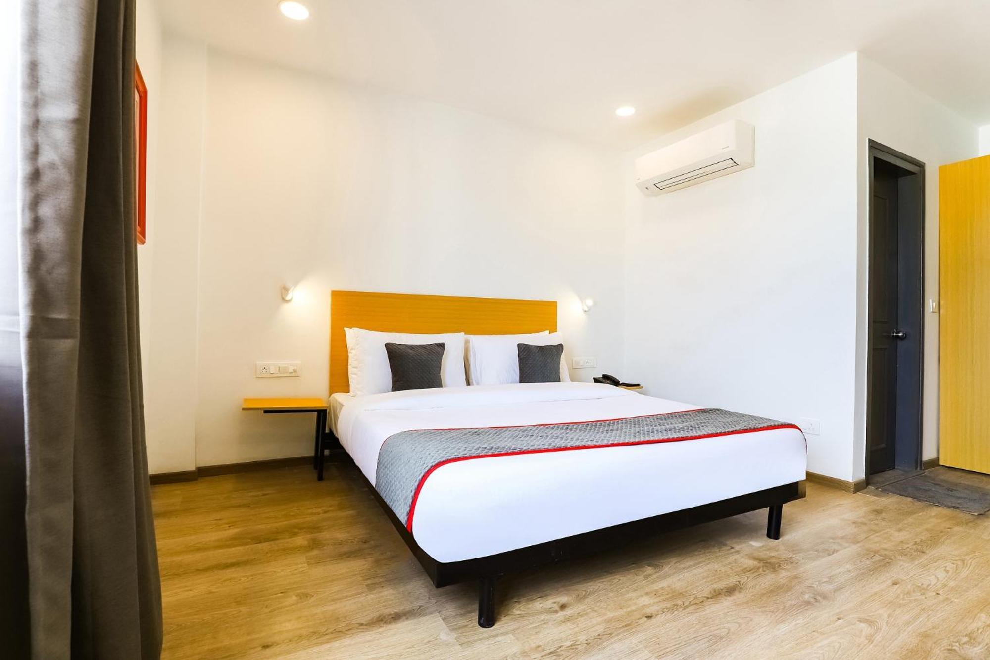 Townhouse Prithvi Resort Near Phoenix Palassio Lucknow Luaran gambar